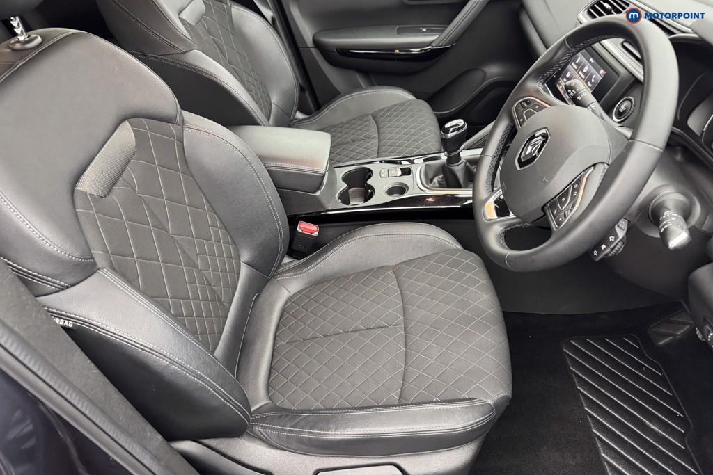 Renault Kadjar Iconic Manual Petrol SUV - Stock Number (1574241) - 6th supplementary image