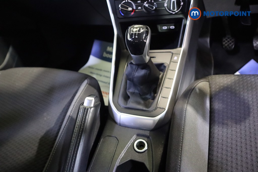 Volkswagen Polo Life Manual Petrol Hatchback - Stock Number (1574265) - 6th supplementary image