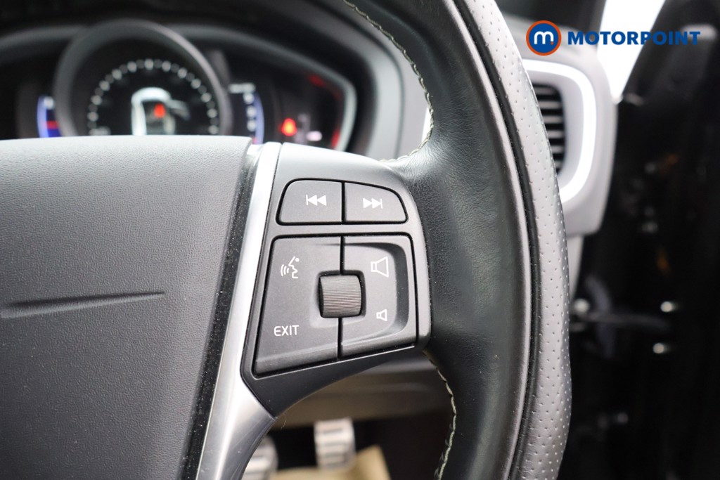 Volvo V40 R Design Manual Diesel Hatchback - Stock Number (1574402) - 3rd supplementary image