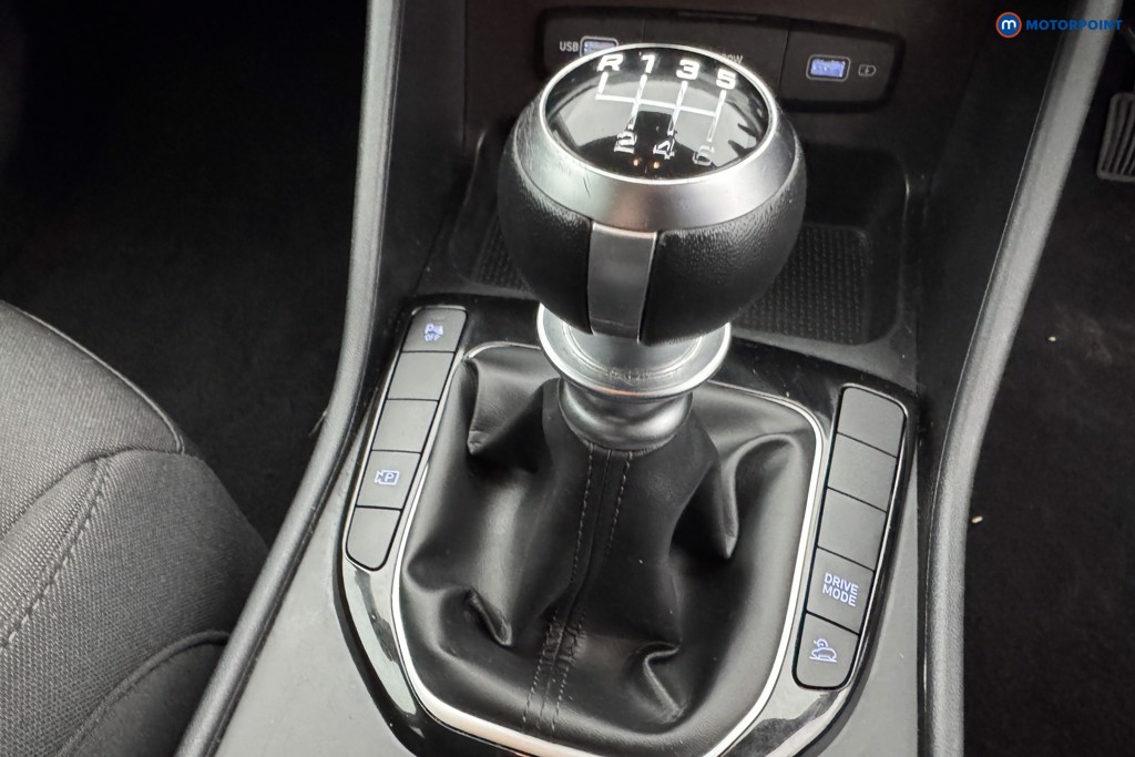 Hyundai Tucson Se Connect Manual Petrol SUV - Stock Number (1574578) - 15th supplementary image