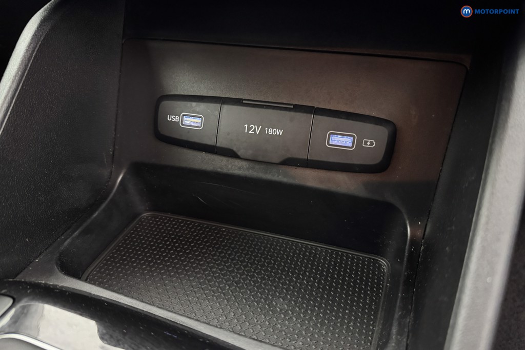 Hyundai Tucson Se Connect Manual Petrol SUV - Stock Number (1574578) - 16th supplementary image