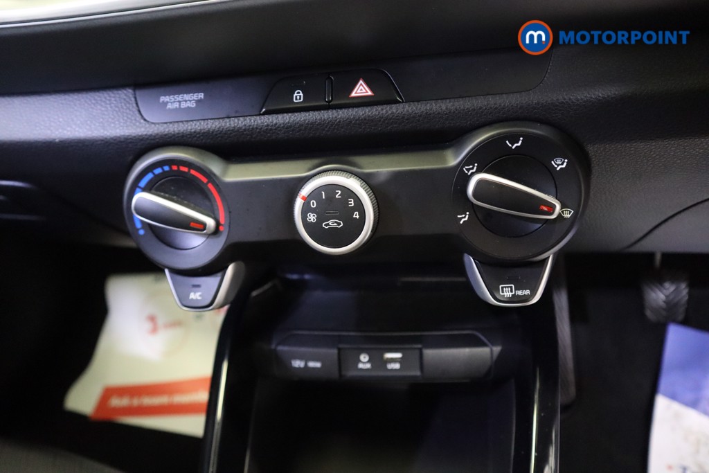 KIA Stonic Maxx Manual Petrol SUV - Stock Number (1574604) - 5th supplementary image