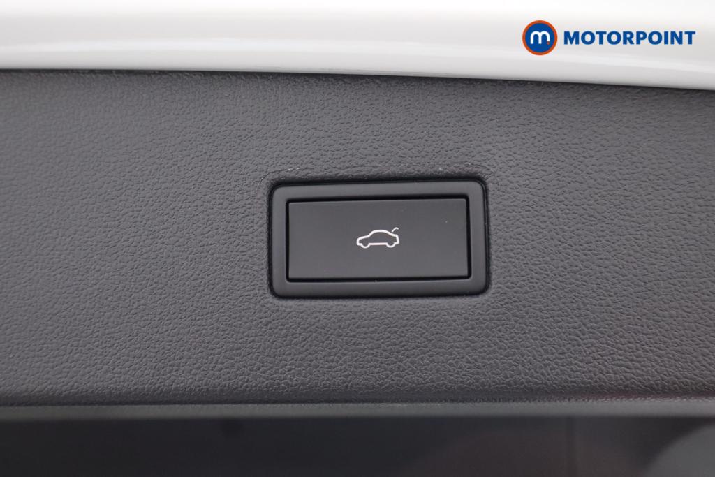 Volkswagen Tiguan Allspace R-Line Automatic Petrol SUV - Stock Number (1574612) - 28th supplementary image
