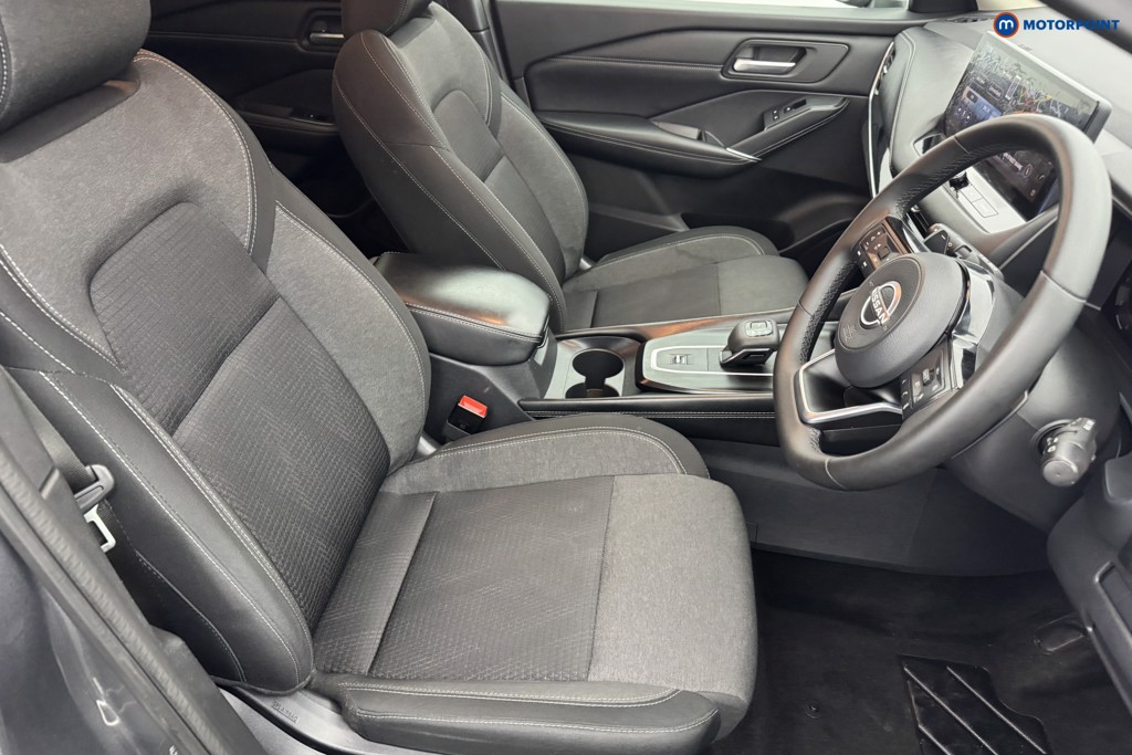 Nissan Qashqai N-Connecta Automatic Petrol SUV - Stock Number (1574621) - 5th supplementary image