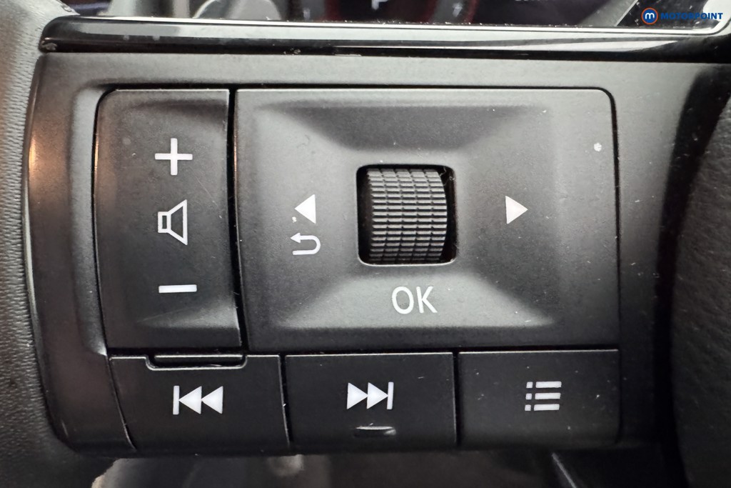 Nissan Qashqai N-Connecta Automatic Petrol SUV - Stock Number (1574621) - 19th supplementary image
