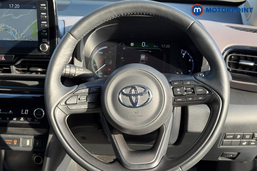 Toyota Yaris Cross Excel Automatic Petrol-Electric Hybrid Estate - Stock Number (1574938) - 2nd supplementary image