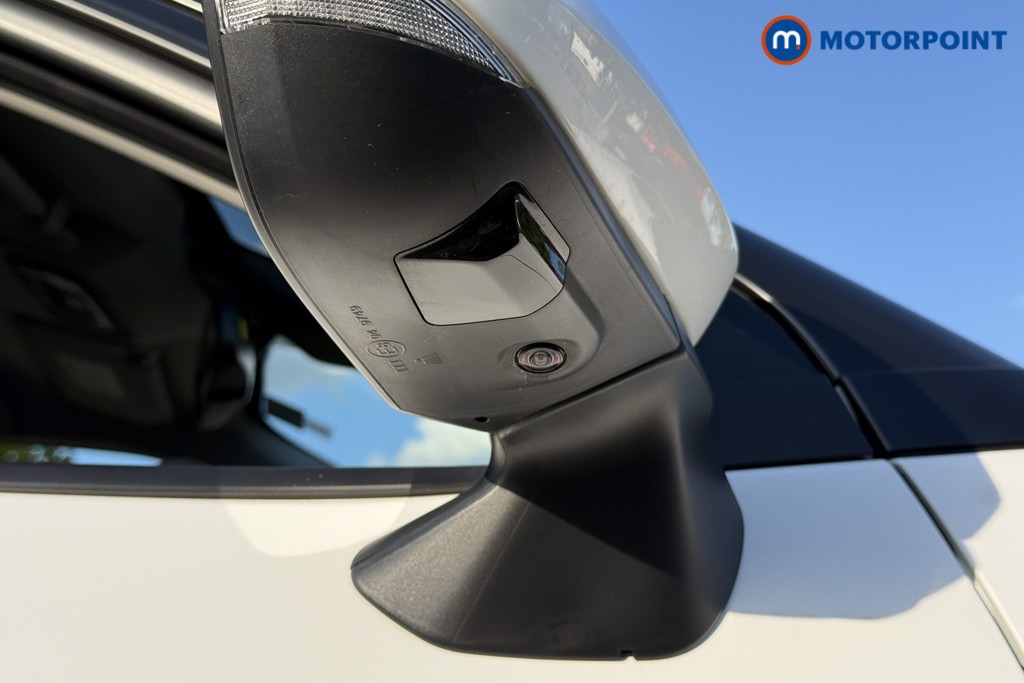Toyota Yaris Cross Excel Automatic Petrol-Electric Hybrid Estate - Stock Number (1574938) - 25th supplementary image