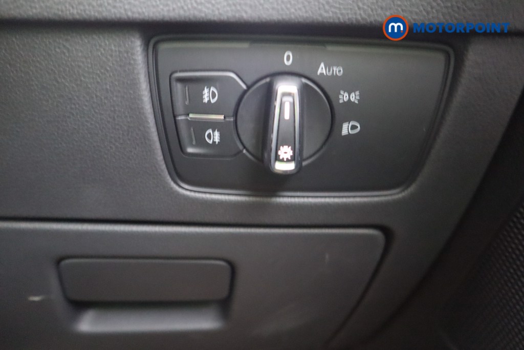 Volkswagen Passat R-Line Automatic Petrol Saloon - Stock Number (1575044) - 12th supplementary image