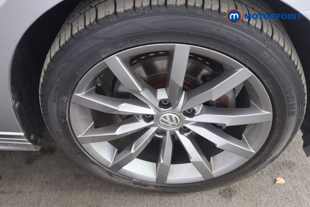 Volkswagen Passat R-Line Automatic Petrol Saloon - Stock Number (1575044) - 29th supplementary image