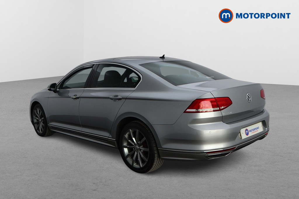 Volkswagen Passat R-Line Automatic Petrol Saloon - Stock Number (1575044) - Passenger side rear corner
