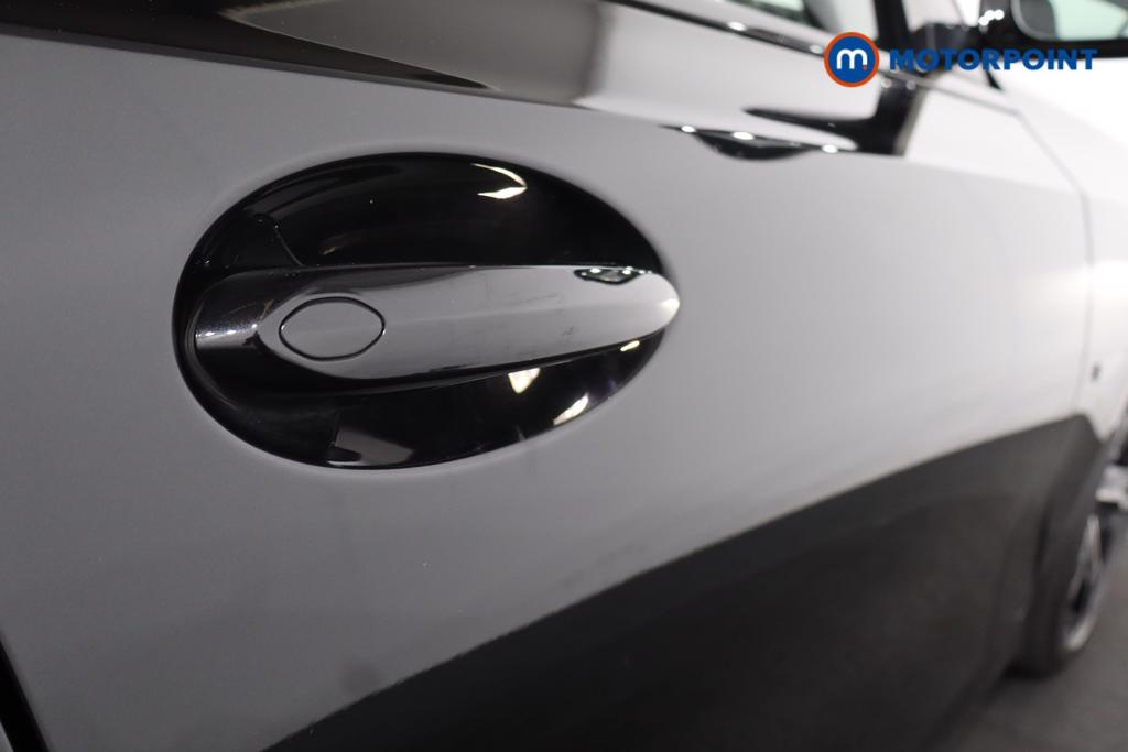 BMW 3 Series M Sport Automatic Petrol Plug-In Hybrid Saloon - Stock Number (1575298) - 16th supplementary image