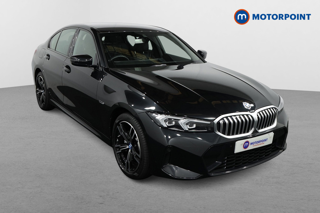 BMW 3 Series M Sport Automatic Petrol Plug-In Hybrid Saloon - Stock Number (1575298) - Drivers side front corner