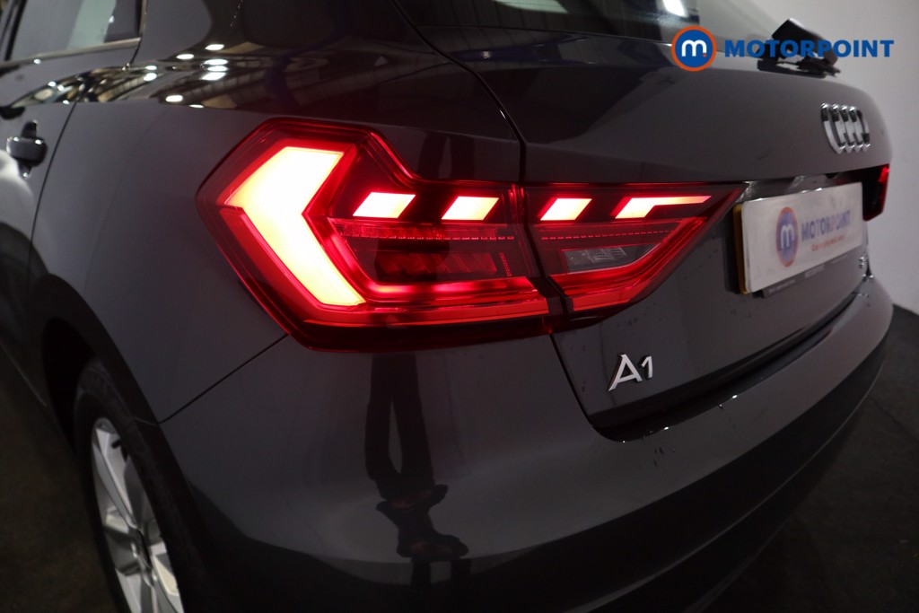 Audi A1 Technik Manual Petrol Hatchback - Stock Number (1575605) - 18th supplementary image