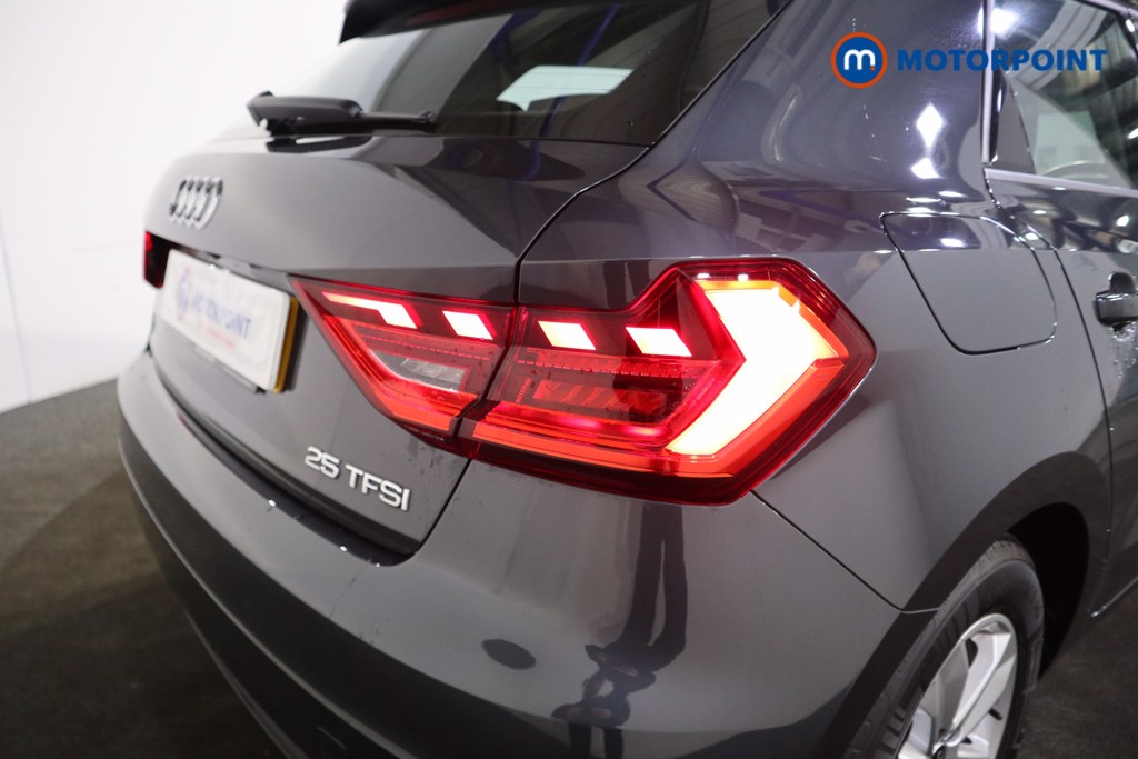 Audi A1 Technik Manual Petrol Hatchback - Stock Number (1575605) - 19th supplementary image