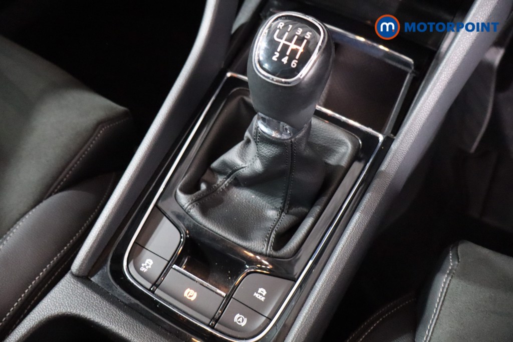 Skoda Karoq Se L Manual Diesel SUV - Stock Number (1575932) - 14th supplementary image