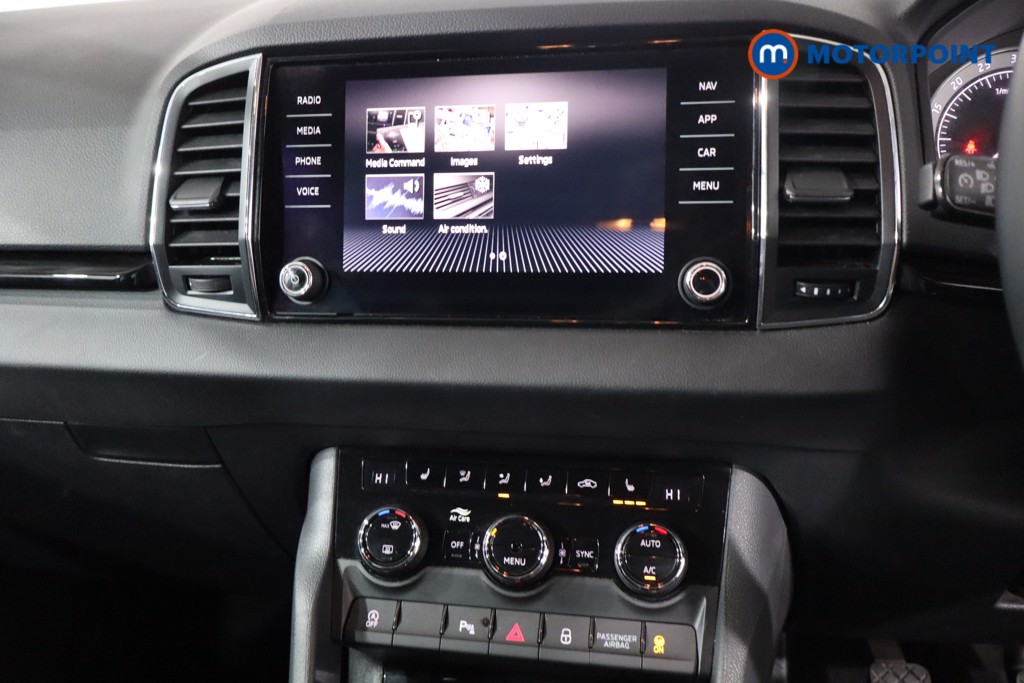 Skoda Karoq Se L Manual Diesel SUV - Stock Number (1575932) - 16th supplementary image
