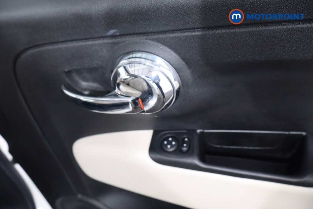 Fiat 500 Dolcevita Manual Petrol Convertible - Stock Number (1575959) - 23rd supplementary image