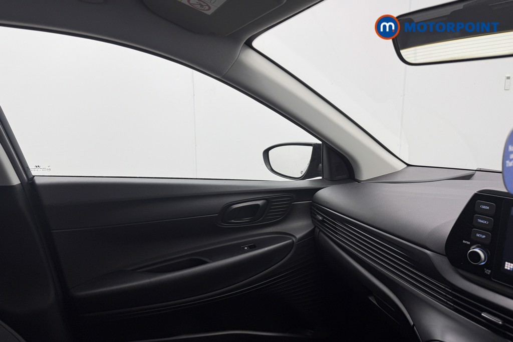Hyundai I20 Element Manual Petrol Hatchback - Stock Number (1576364) - 17th supplementary image