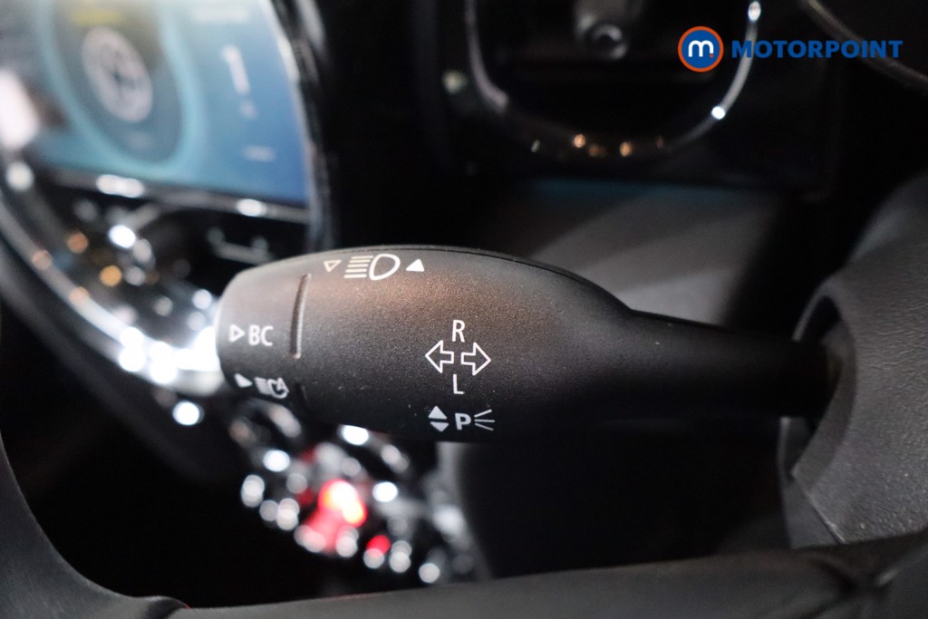 Mini Hatchback Cooper Classic Automatic Petrol Hatchback - Stock Number (1576469) - 17th supplementary image