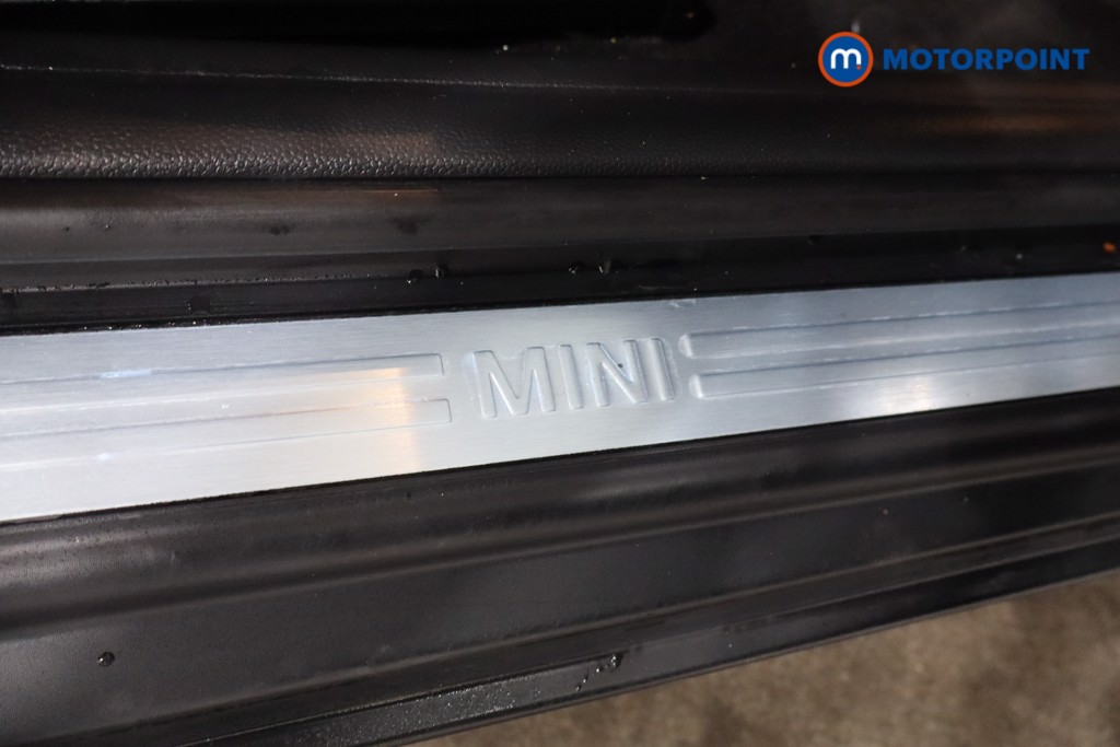 Mini Hatchback Cooper Classic Automatic Petrol Hatchback - Stock Number (1576469) - 22nd supplementary image