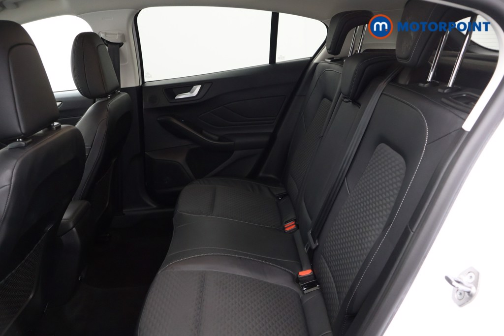 Ford Focus Titanium X Edition Manual Petrol-Electric Hybrid Hatchback - Stock Number (1576504) - 14th supplementary image