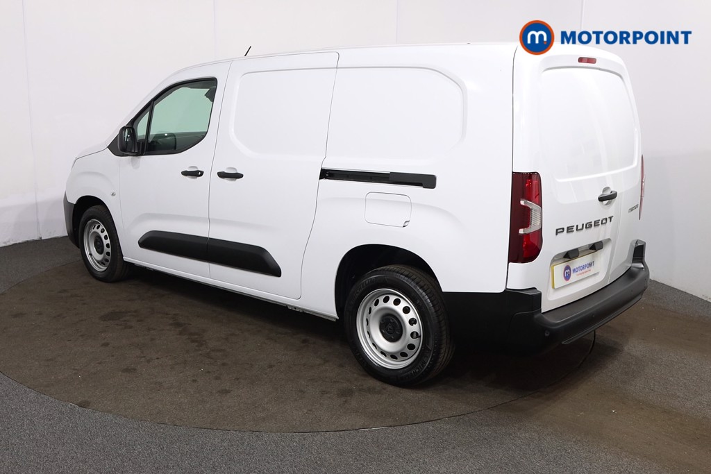 Peugeot Partner Professional Manual Diesel Panel Van - Stock Number (1576524) - Passenger side rear corner