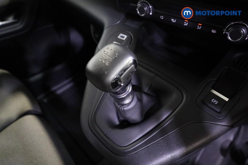 Peugeot Partner Professional Manual Diesel Panel Van - Stock Number (1576529) - 8th supplementary image