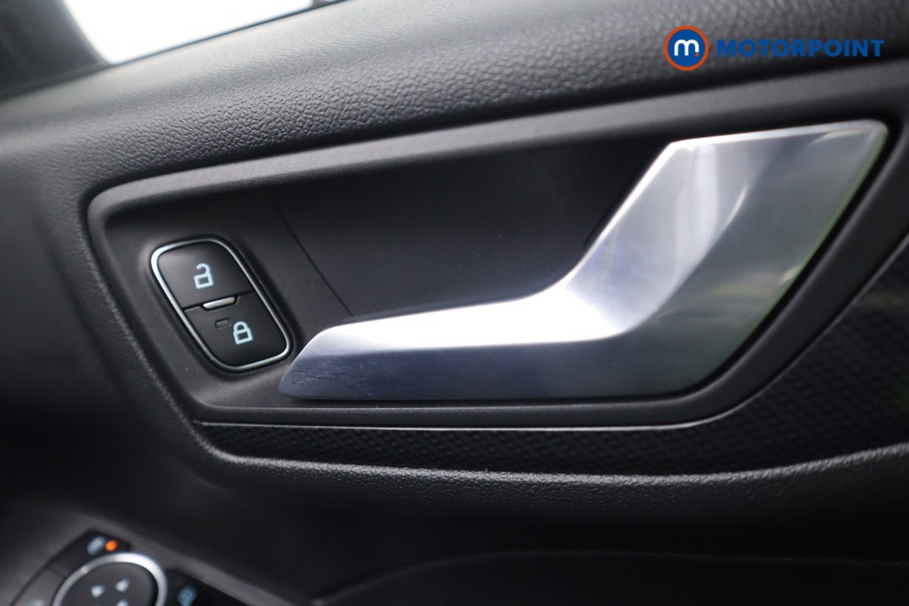 Ford Kuga St-Line X Edition Automatic Petrol-Electric Hybrid SUV - Stock Number (1576537) - 10th supplementary image