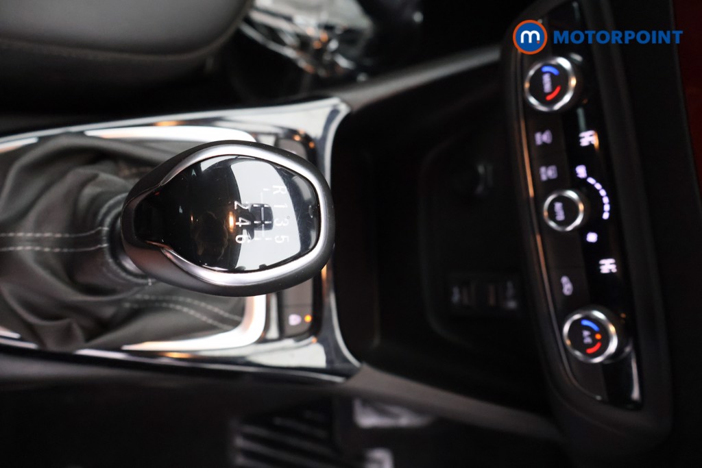 Vauxhall Crossland Gs Line Manual Petrol SUV - Stock Number (1576540) - 6th supplementary image