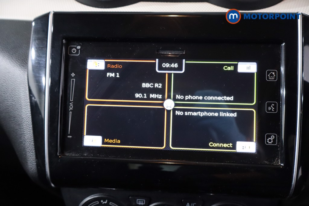 Suzuki Swift Sz-L Manual Petrol-Electric Hybrid Hatchback - Stock Number (1576560) - 2nd supplementary image