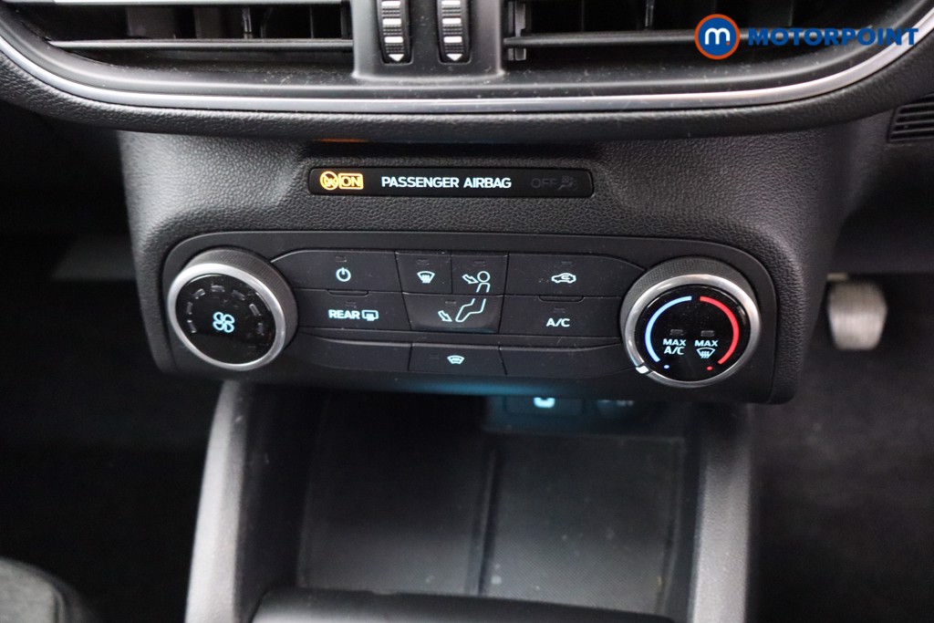 Ford Focus Active Manual Petrol Hatchback - Stock Number (1576596) - 11th supplementary image