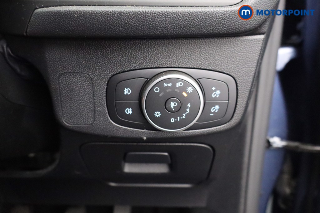 Ford Focus Active Manual Petrol Hatchback - Stock Number (1576596) - 15th supplementary image