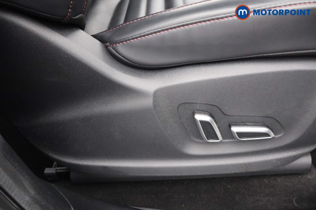 Mg Motor Uk HS Exclusive Manual Petrol SUV - Stock Number (1576653) - 15th supplementary image
