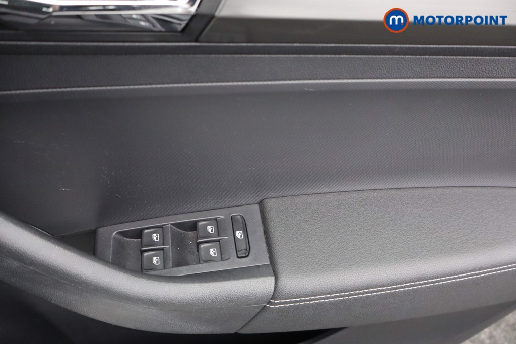Skoda Rapid Se L Manual Petrol Hatchback - Stock Number (1576858) - 14th supplementary image