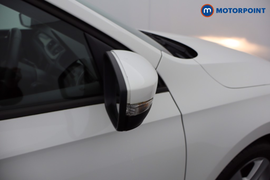 Skoda Rapid Se L Manual Petrol Hatchback - Stock Number (1576858) - 16th supplementary image