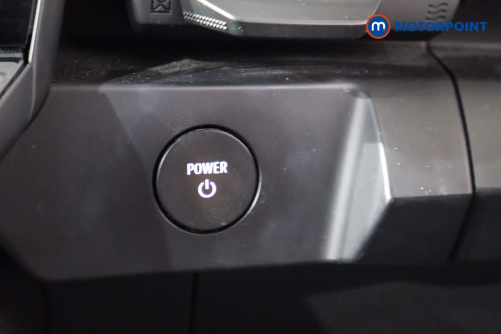 Renault Megane E-Tech Techno Automatic Electric Hatchback - Stock Number (1577158) - 13th supplementary image