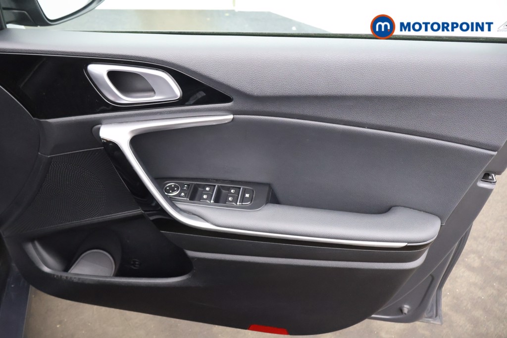 KIA Ceed 3 Manual Petrol Estate - Stock Number (1577165) - 9th supplementary image