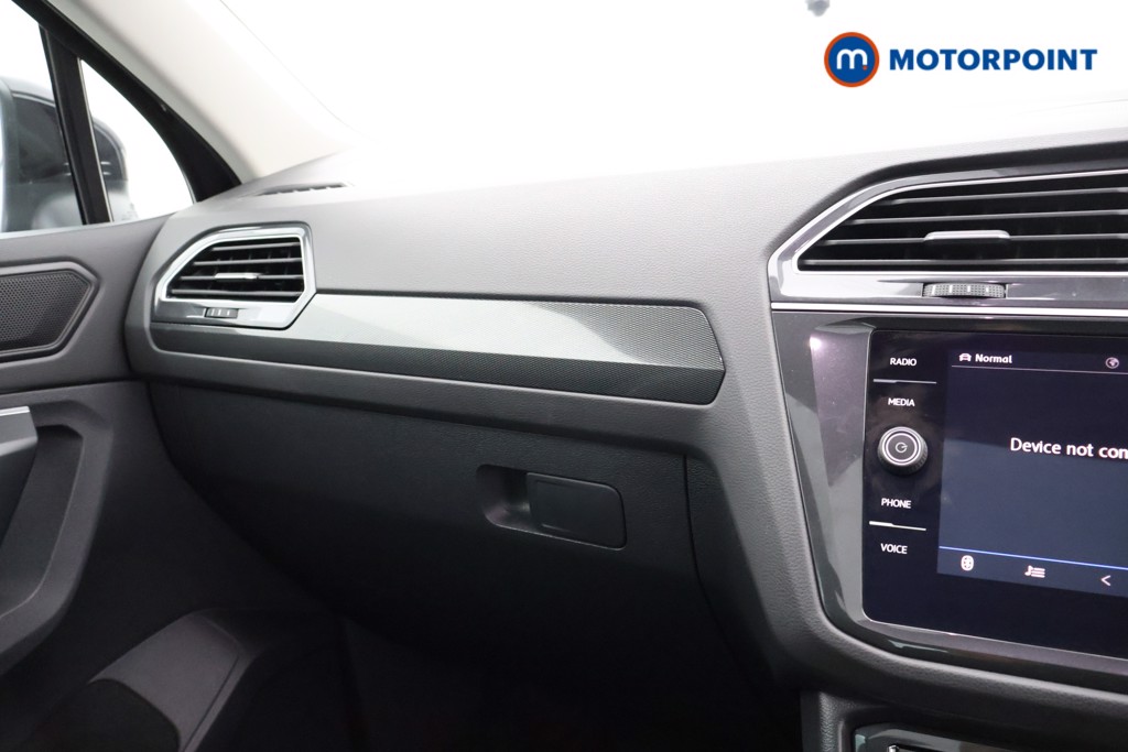 Volkswagen Tiguan SEL Automatic Diesel SUV - Stock Number (1577213) - 7th supplementary image