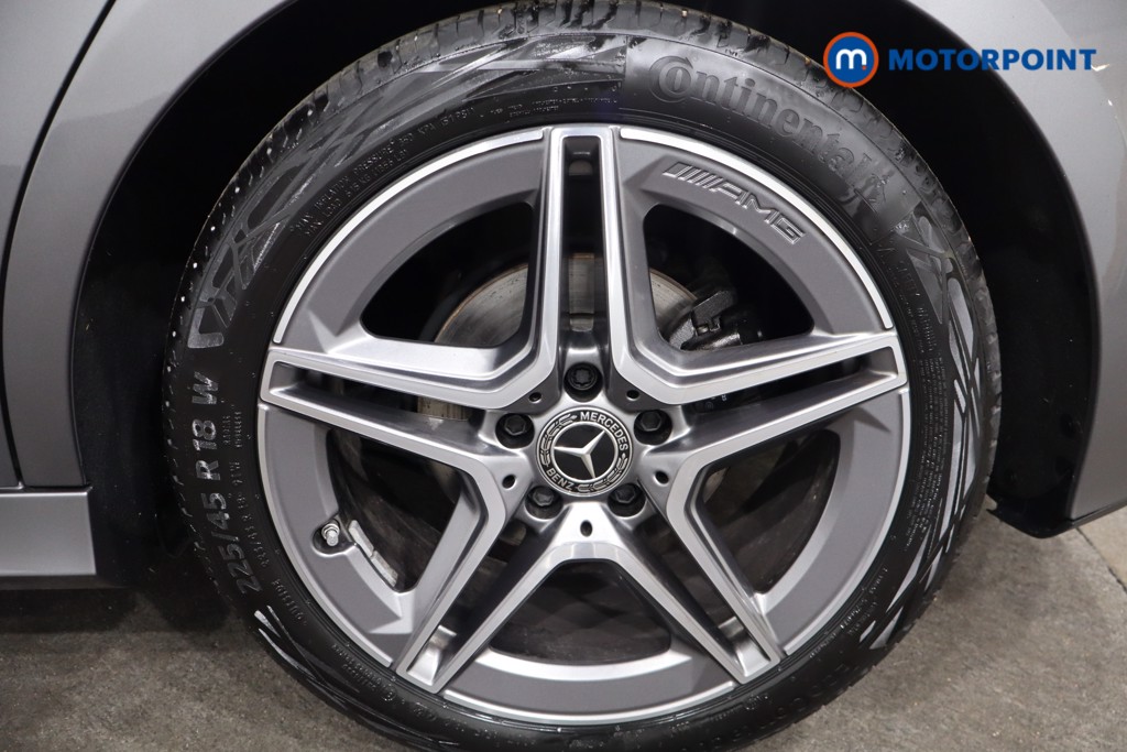 Mercedes-Benz A Class Amg Line Automatic Diesel Hatchback - Stock Number (1577262) - 12th supplementary image
