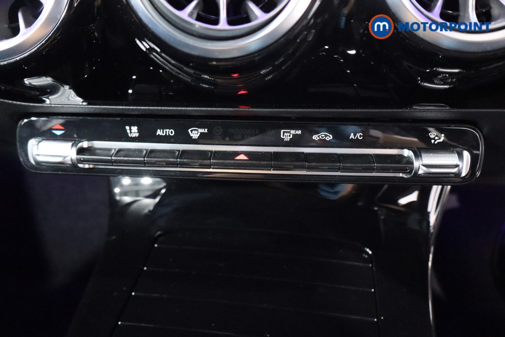 Mercedes-Benz A Class Amg Line Automatic Diesel Hatchback - Stock Number (1577262) - 21st supplementary image
