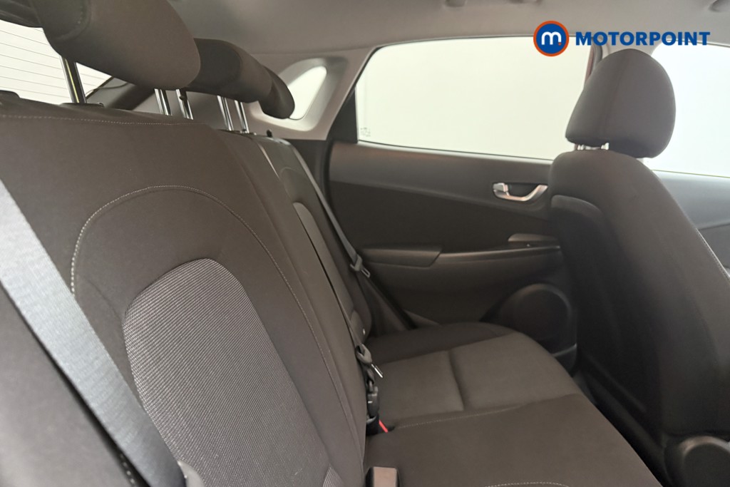 Hyundai Kona Se Connect Automatic Petrol-Electric Hybrid SUV - Stock Number (1577265) - 6th supplementary image