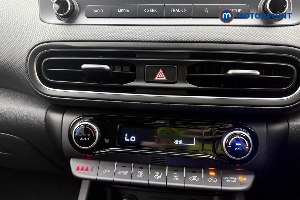 Hyundai Kona Se Connect Automatic Petrol-Electric Hybrid SUV - Stock Number (1577265) - 12th supplementary image