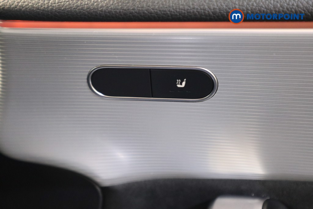 Mercedes-Benz A Class Amg Line Automatic Petrol Hatchback - Stock Number (1577446) - 11th supplementary image