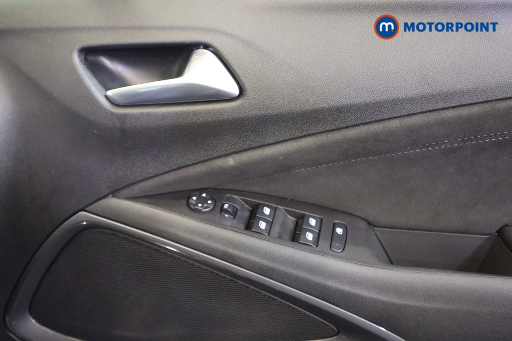 Vauxhall Crossland Ultimate Manual Diesel SUV - Stock Number (1577491) - 6th supplementary image