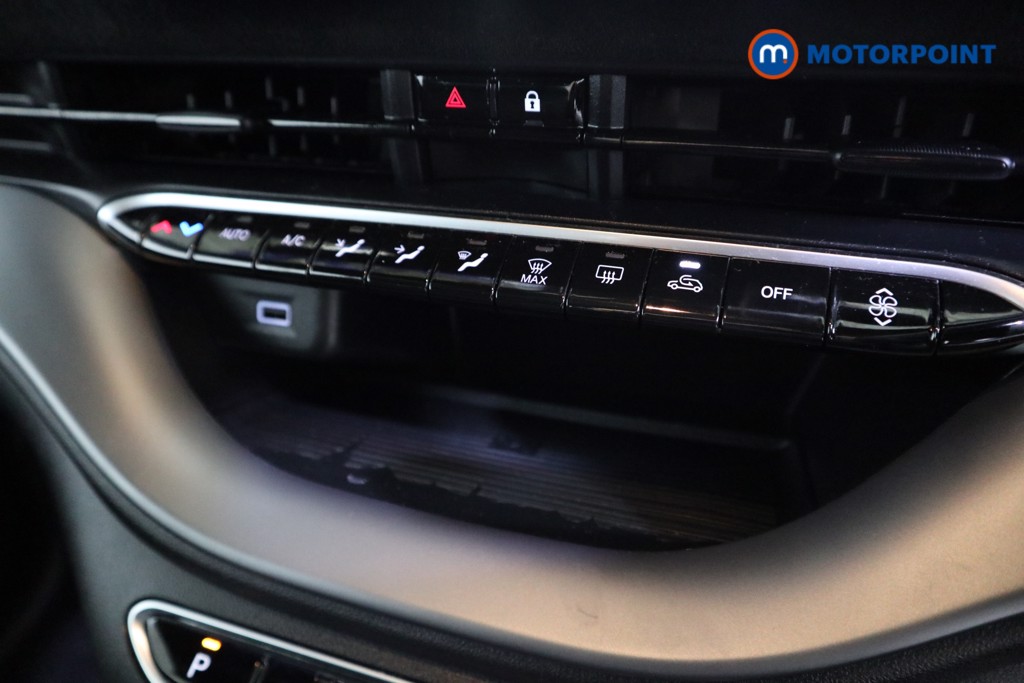 Abarth 500 114Kw 42.2Kwh 3Dr Auto Automatic Electric Hatchback - Stock Number (1577492) - 8th supplementary image