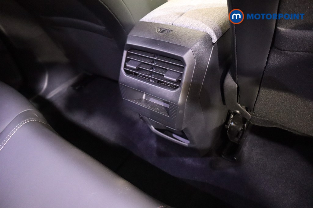 Peugeot 3008 Allure Automatic Electric SUV - Stock Number (1577497) - 13th supplementary image