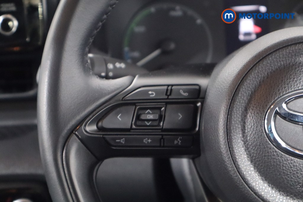 Toyota Yaris Icon Automatic Petrol-Electric Hybrid Hatchback - Stock Number (1577545) - 7th supplementary image