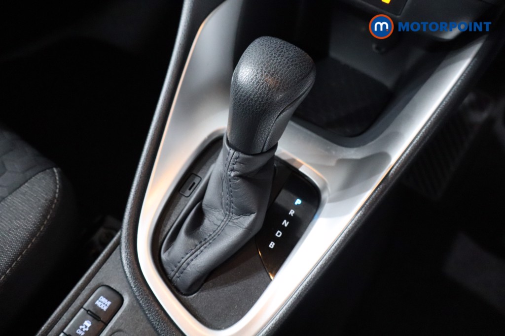 Toyota Yaris Icon Automatic Petrol-Electric Hybrid Hatchback - Stock Number (1577545) - 14th supplementary image