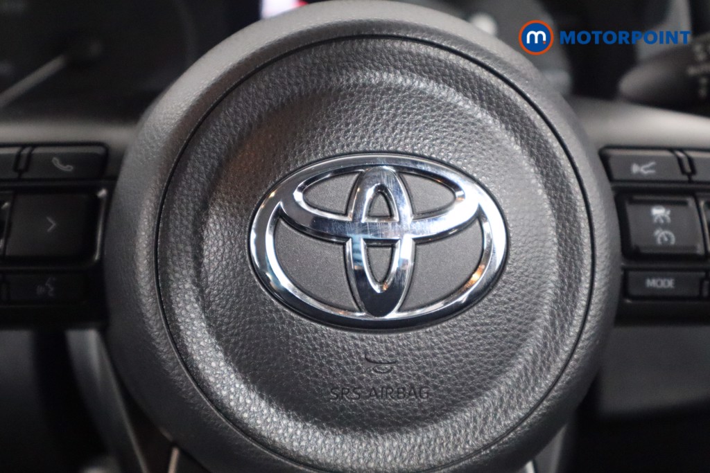 Toyota Yaris Icon Automatic Petrol-Electric Hybrid Hatchback - Stock Number (1577545) - 17th supplementary image