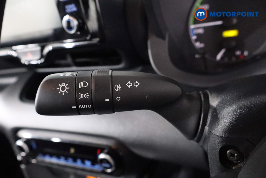 Toyota Yaris Icon Automatic Petrol-Electric Hybrid Hatchback - Stock Number (1577545) - 19th supplementary image